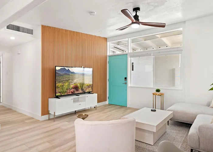Brand New W Parking Blocks From Oldtown- 1a Scottsdale
